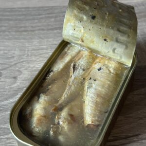 Tinned sardines in water for dogs from Friends and Canines