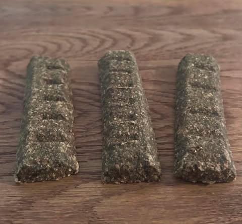 Gourmet Snack Bars for Dogs | Friends and Canines